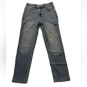 Hollister Women's Denim High Rise Straight Leg Jeans size 6